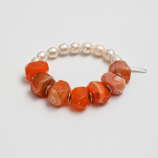 Persian Carnelian and Baroque Pearl Stretch Bracelet