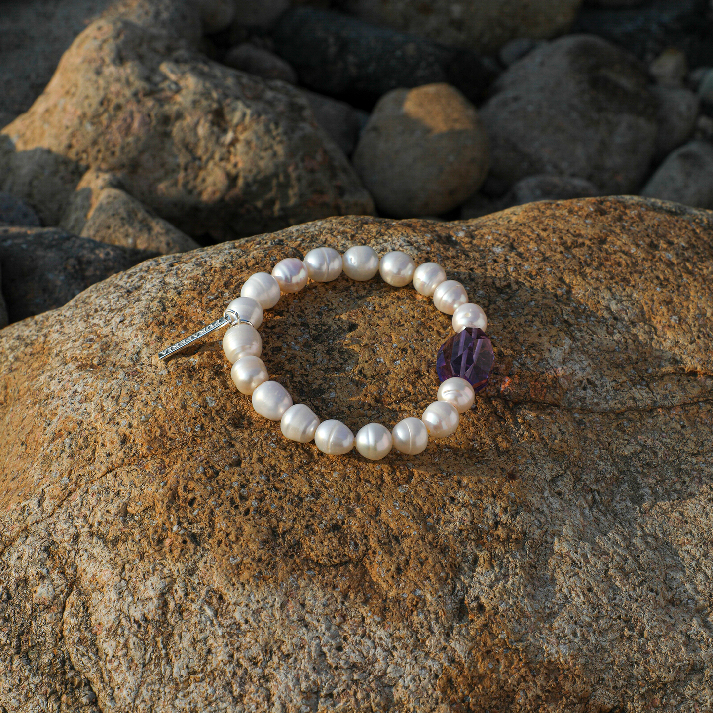 The Whisper of Tides Amethyst Textured Pearl Bracelet
