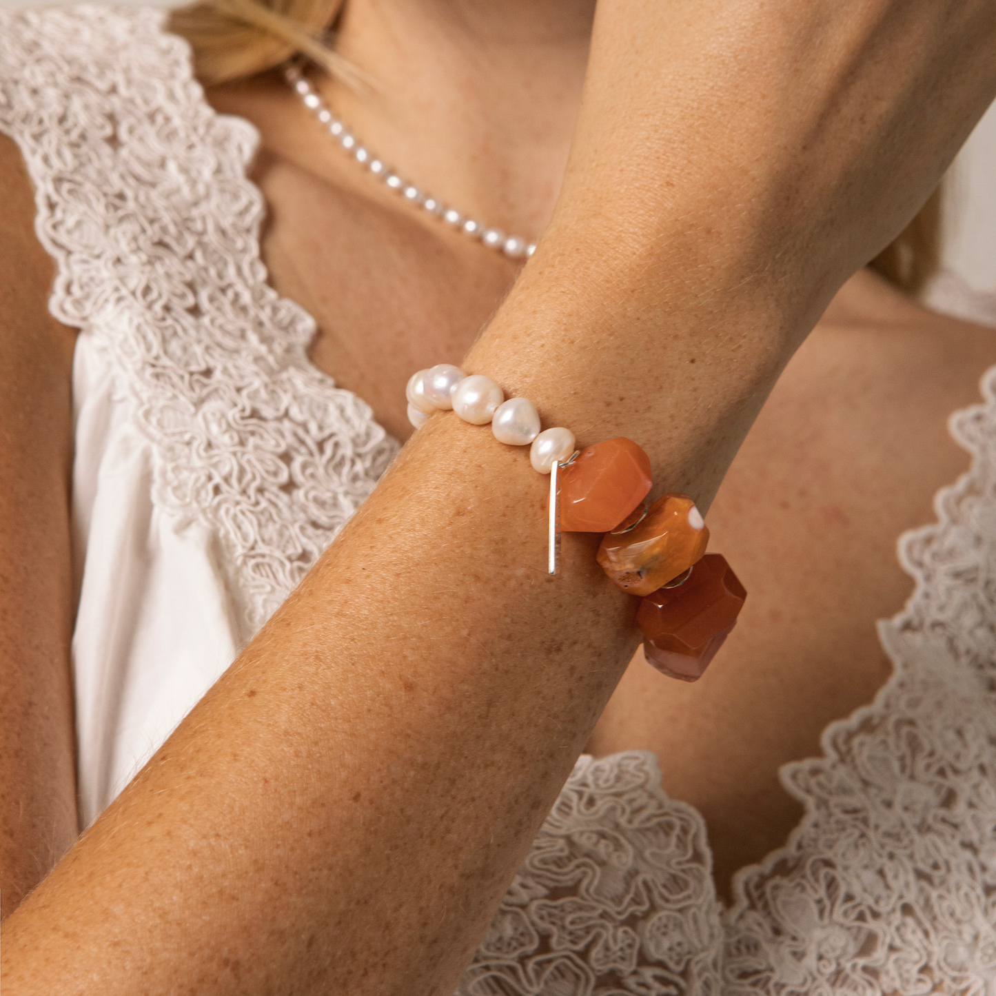 Persian Carnelian and Baroque Pearl Stretch Bracelet