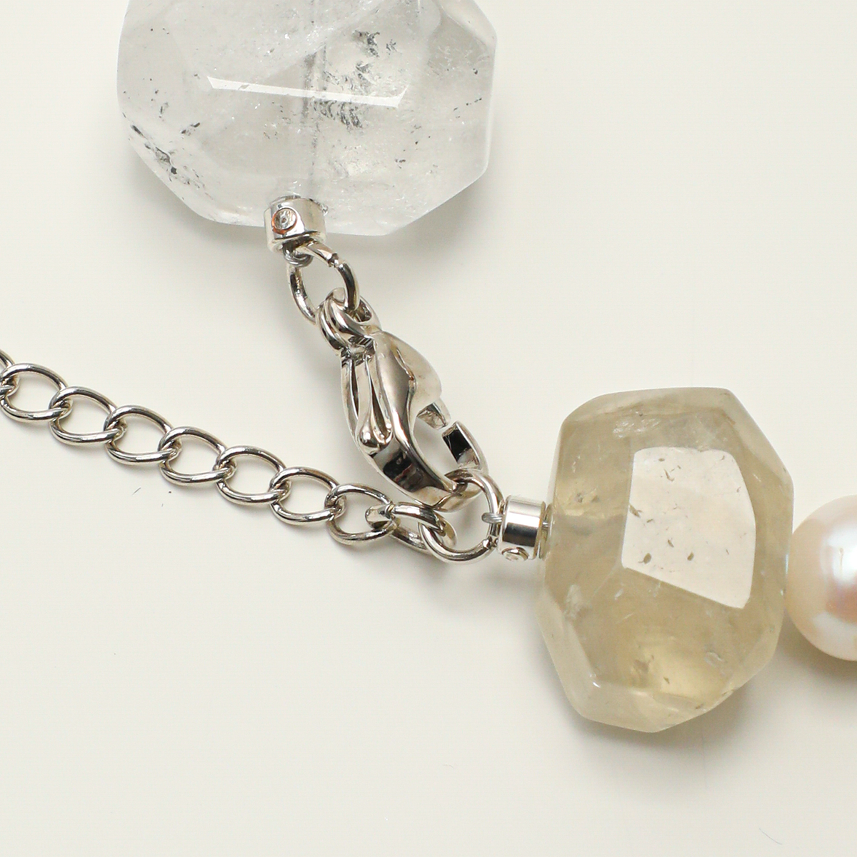 Lobster clasp and extender chain detail